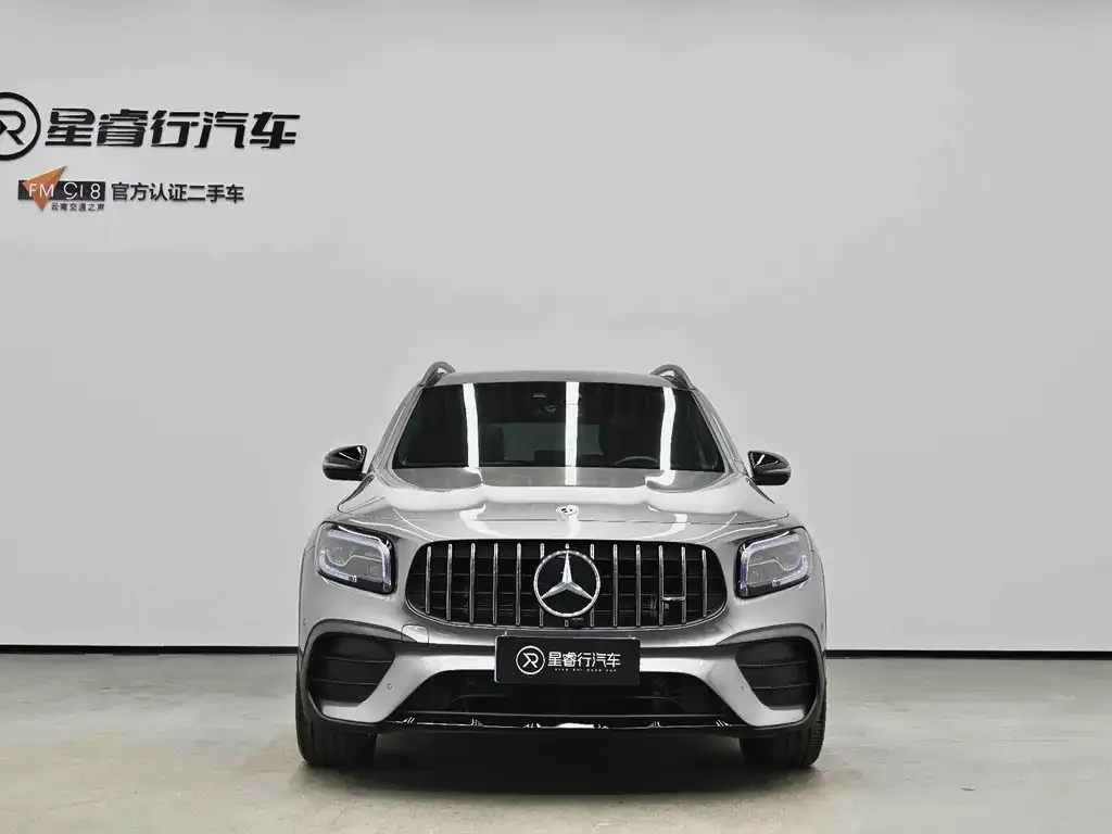 Mercedes-Benz GLB AMG — фото 1