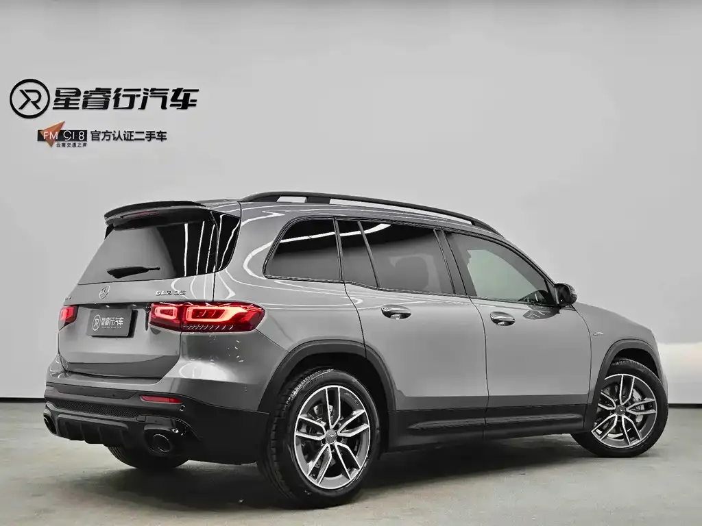 Mercedes-Benz GLB AMG — фото 6