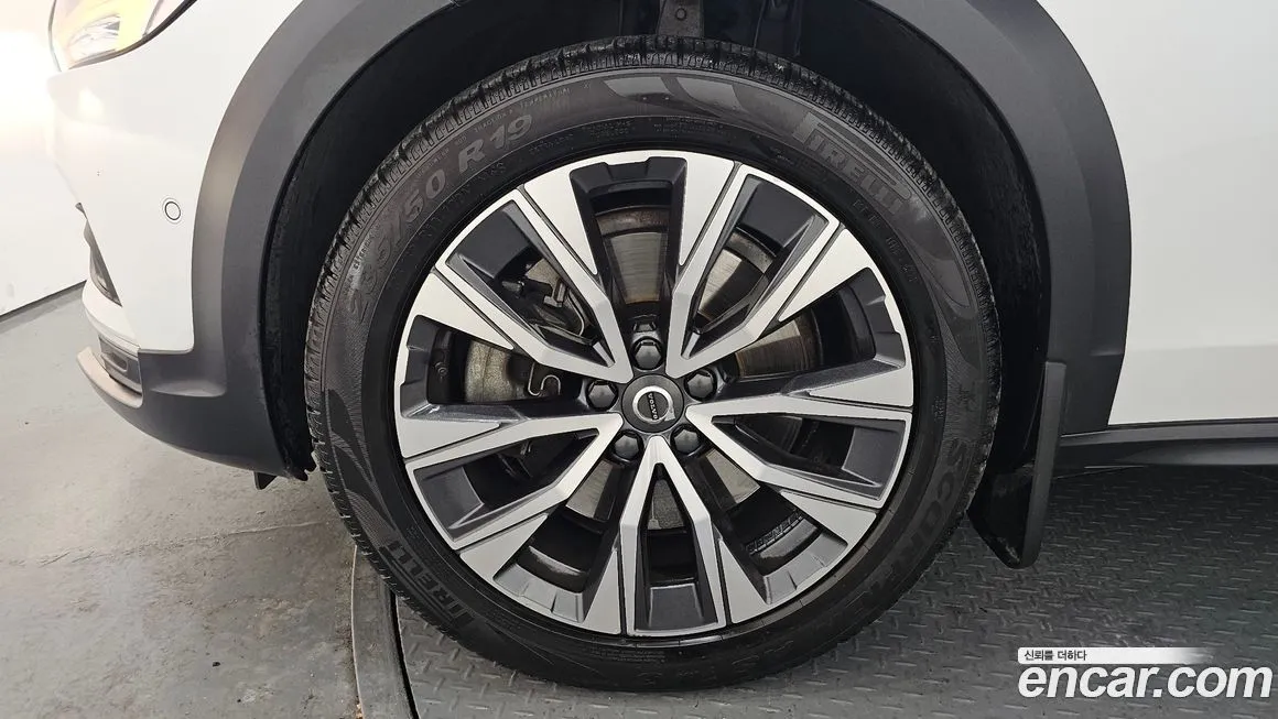 Volvo V90 2022 из KR, фото 7