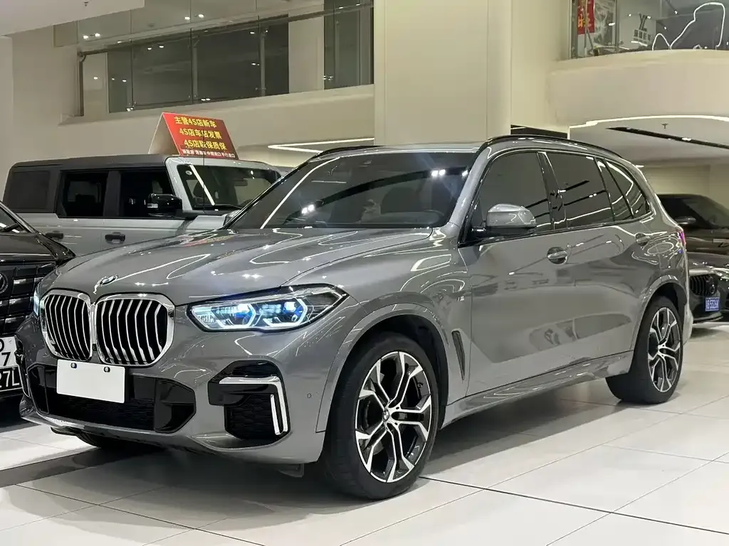 BMW X5 — фото 1