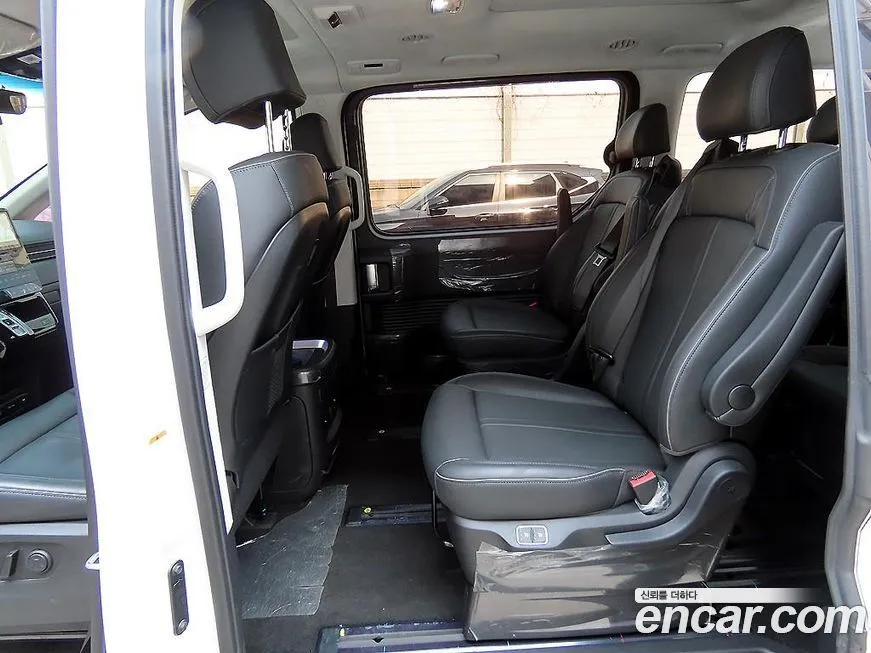 Hyundai Staria 2025 из KR, фото 6