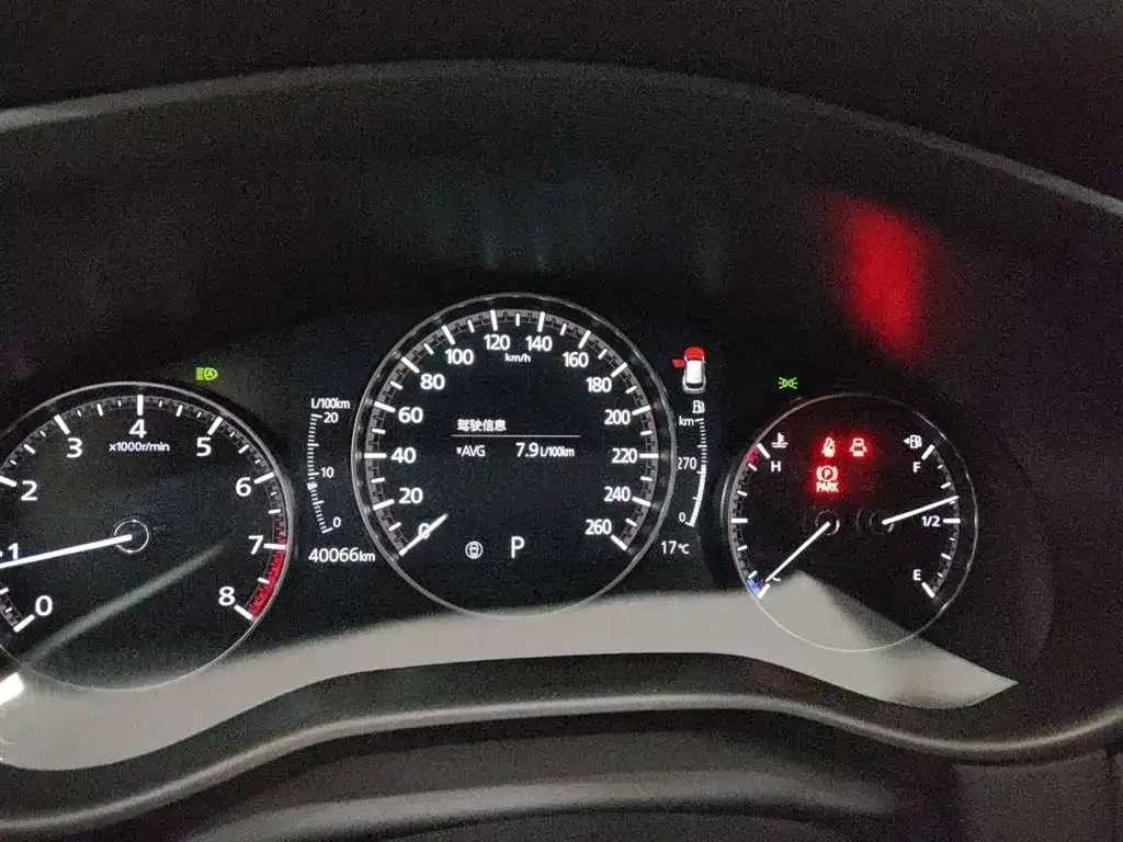 Mazda CX-50 2023 из CN, фото 2