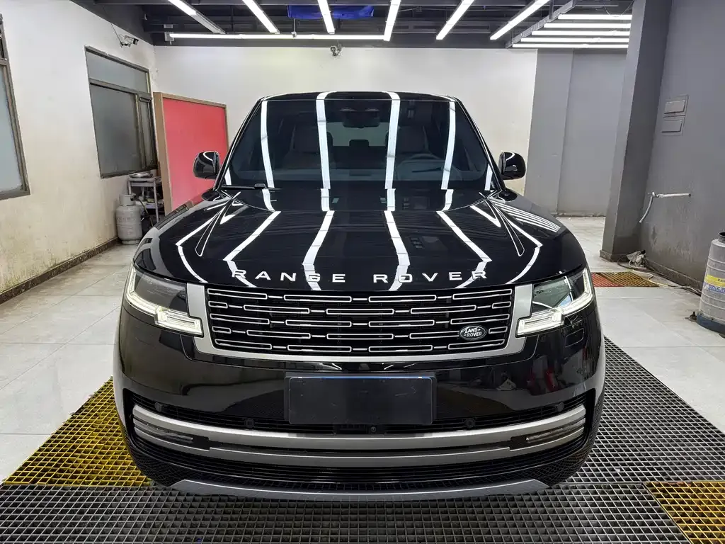 Land Rover Range Rover — фото 1