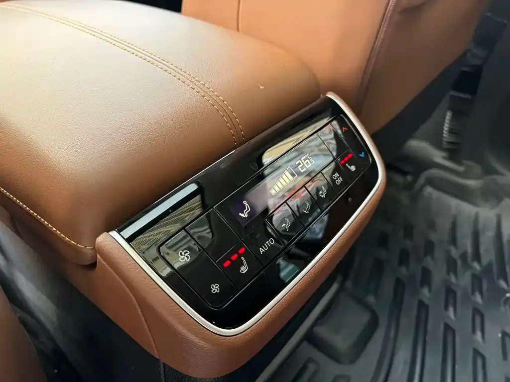 Nissan Teramont 2024 из CN, фото 8