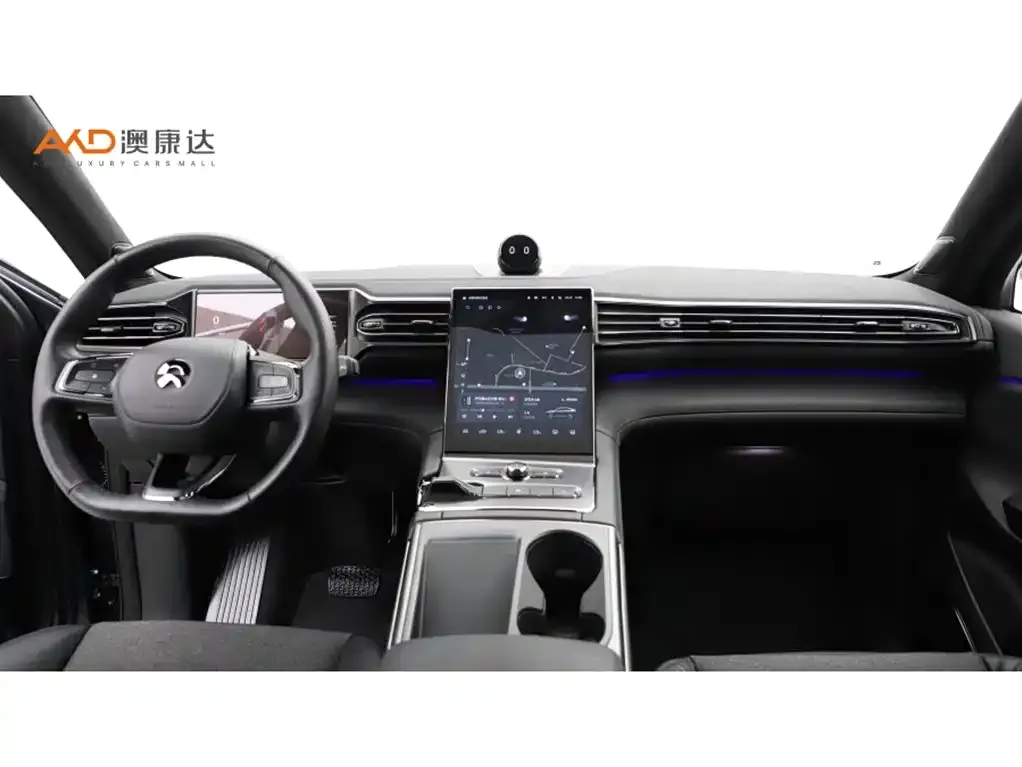 NIO EC6 — фото 10