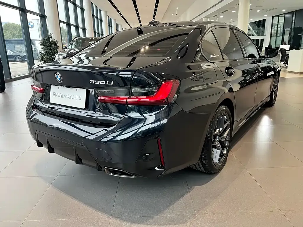 BMW 3 Series 2025 из CN, фото 6