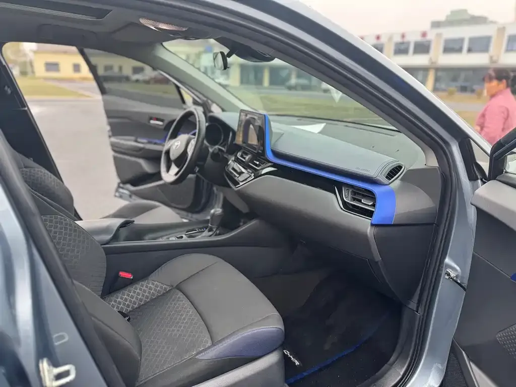 Toyota C-HR 2021 из CN, фото 10