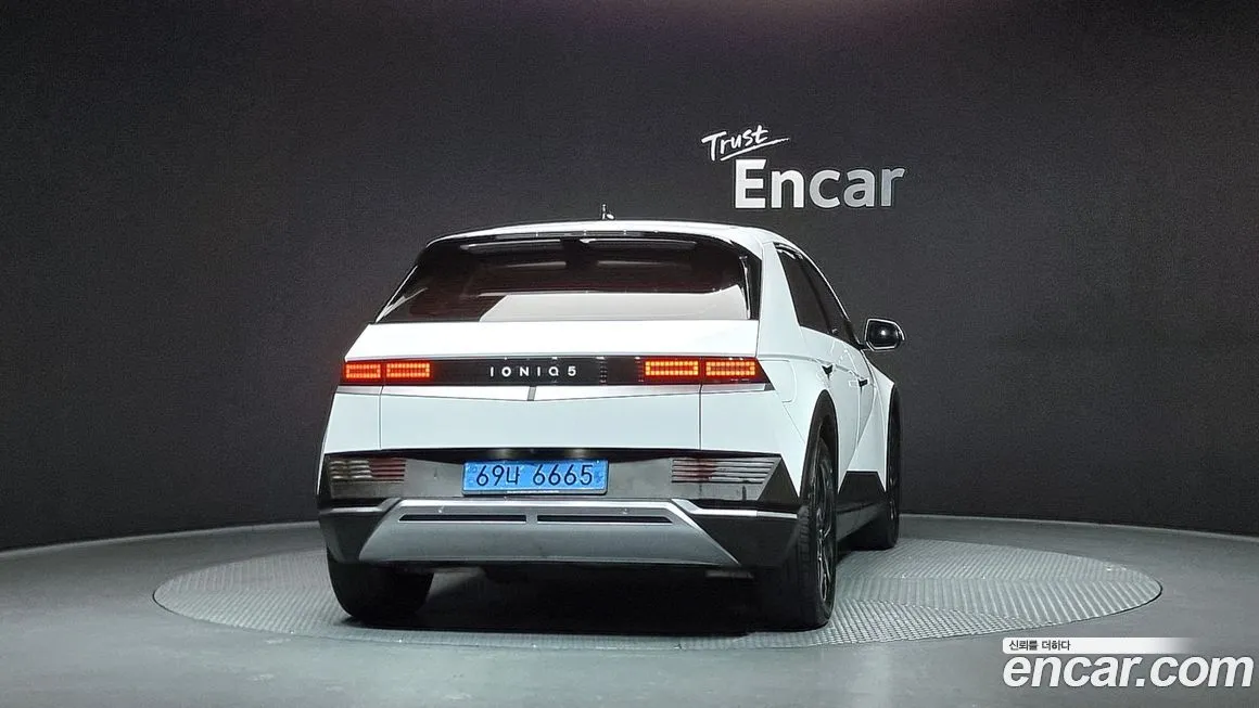 Hyundai Ioniq5 — фото 9