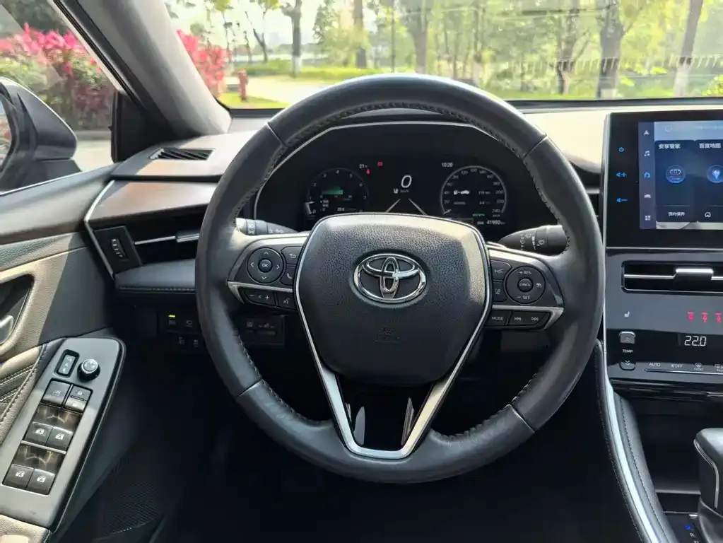 Toyota Avalon 2023 из CN, фото 5