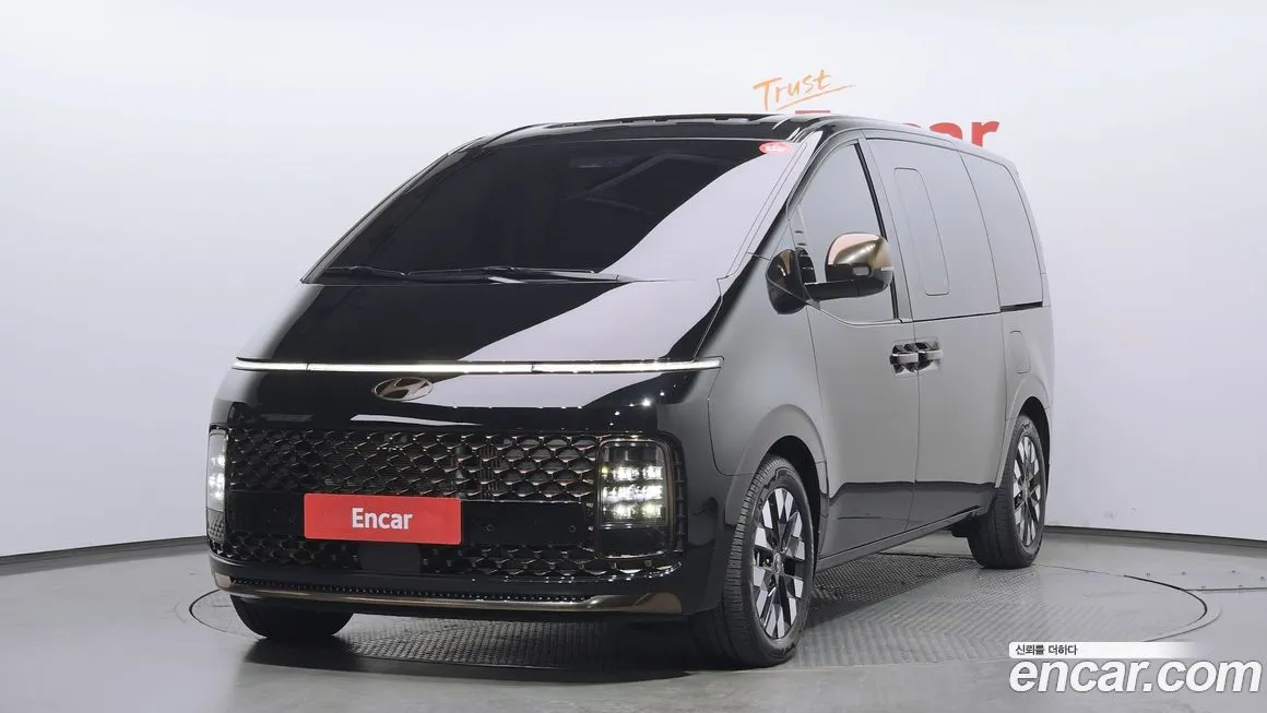 Hyundai Staria 2025 из KR, фото 1
