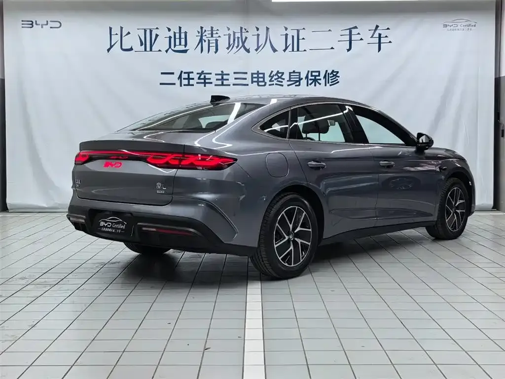 BYD Qin L — фото 8
