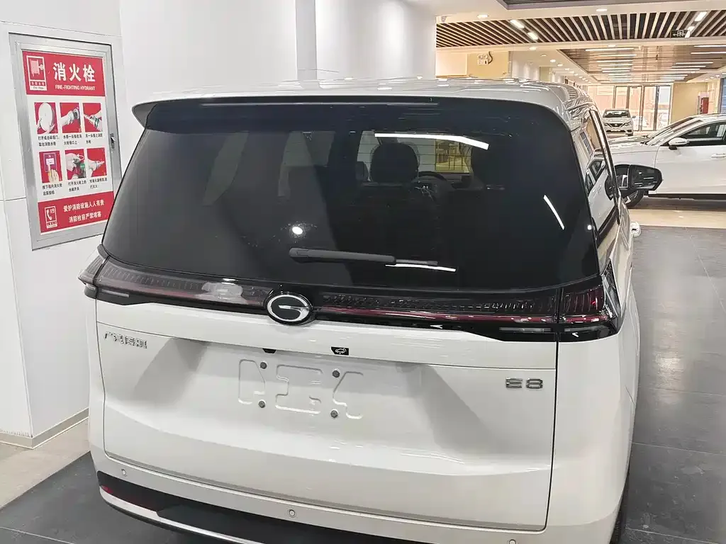 GAC Motor 传祺E8 PHEV 2026 из CN, фото 3