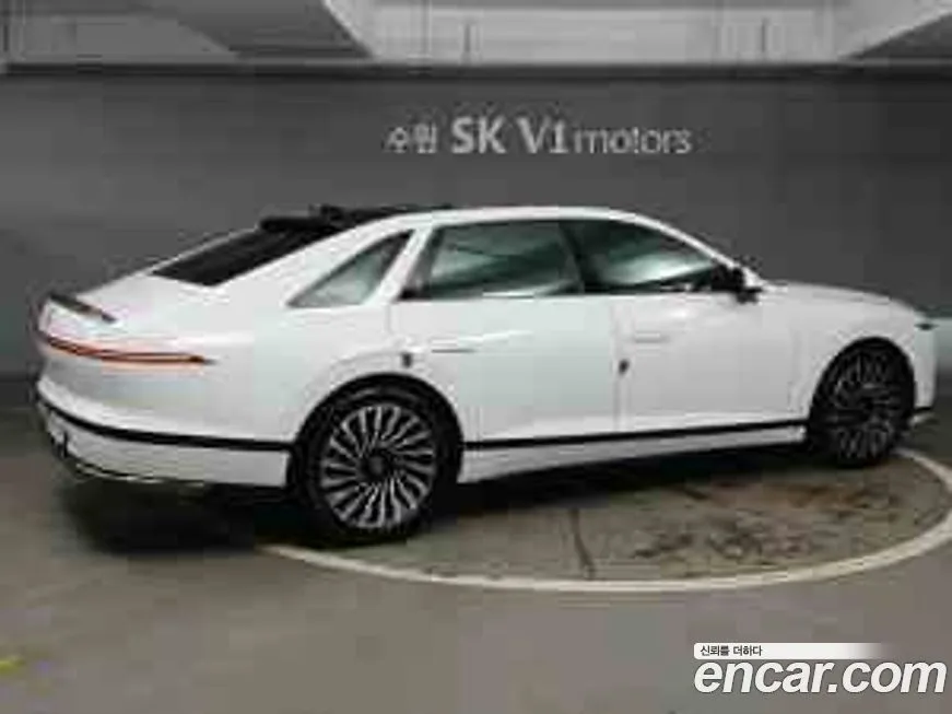 Hyundai Grandeur 2023 из KR, фото 6