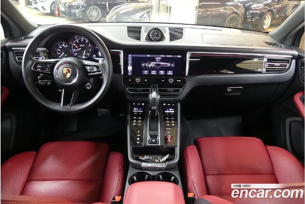 Porsche Macan 2024 из KR, фото 5