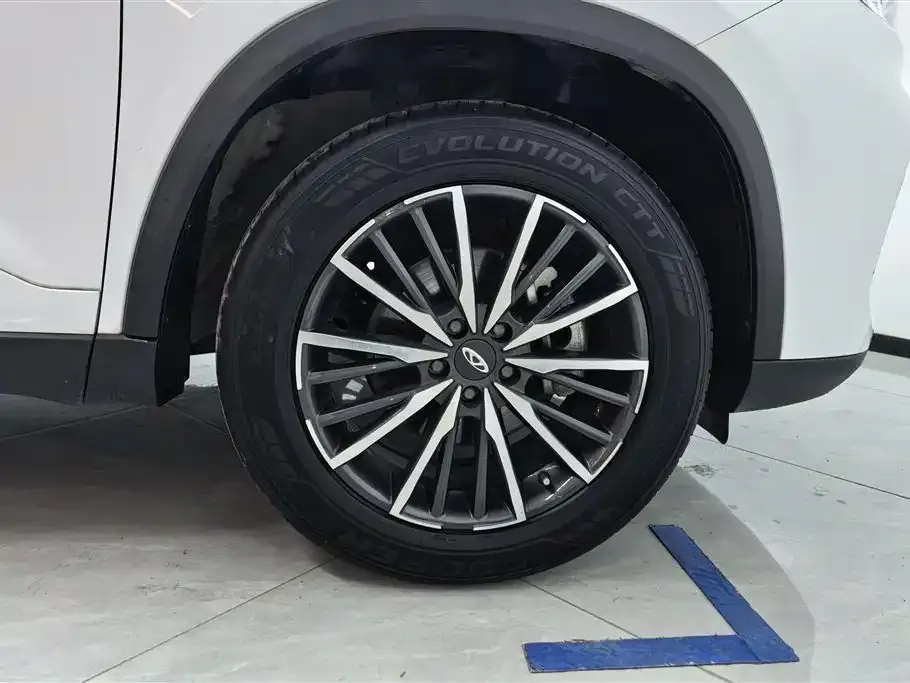 Chery Tiggo 8 PLUS — фото 4
