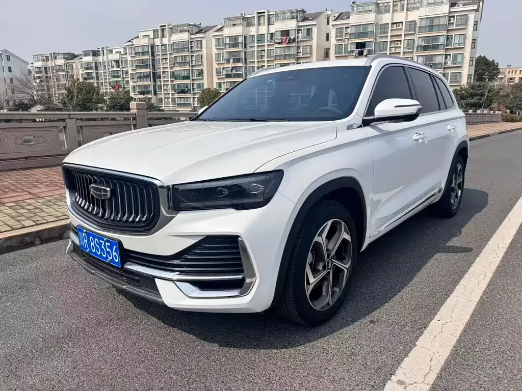 Geely Xingyue L — фото 3