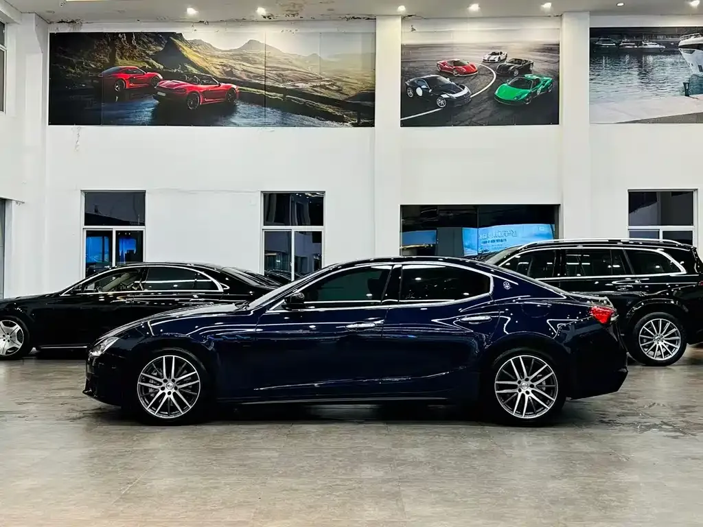 Maserati Ghibli 2021 из CN, фото 3