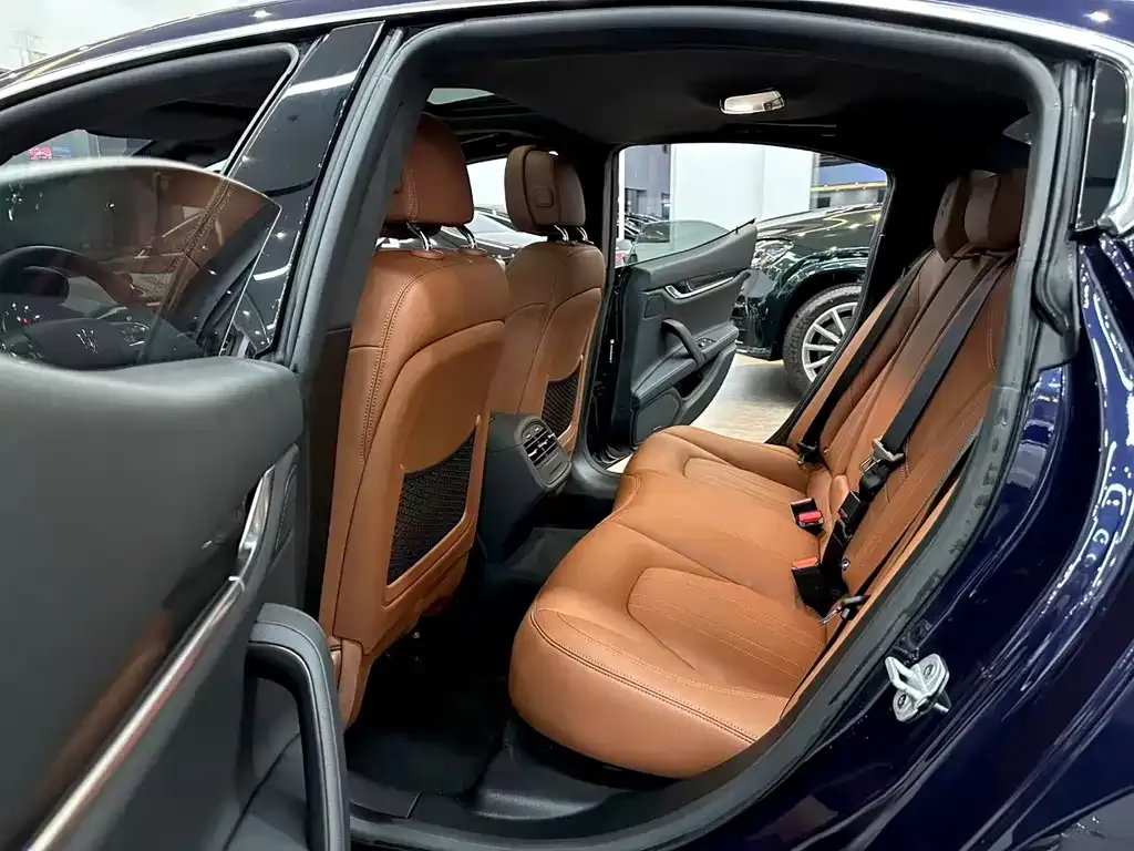 Maserati Ghibli 2021 из CN, фото 6