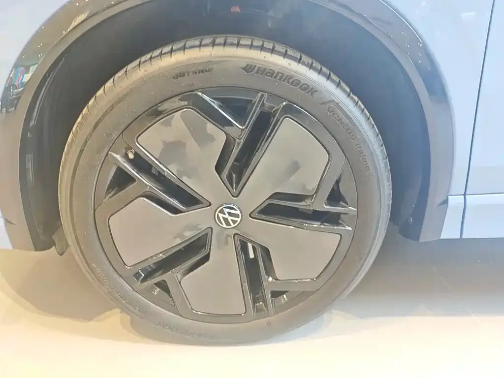 Volkswagen Tiguan L 2024 из CN, фото 7