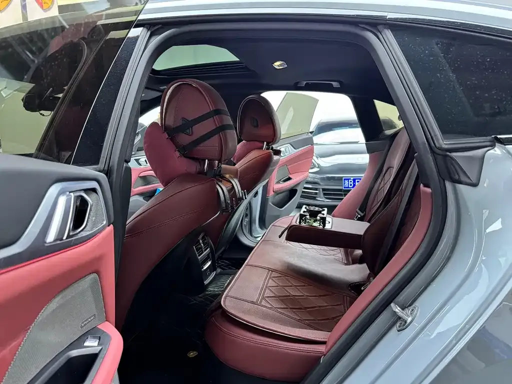 BMW 4 Series 2025 из CN, фото 6