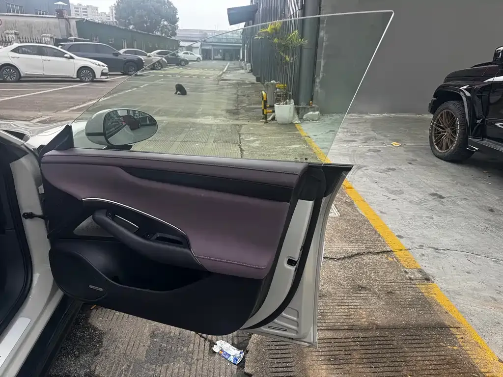 Xiaomi SU7 2025 из CN, фото 5