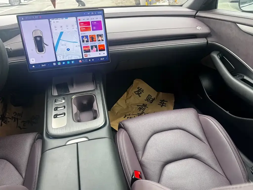 Xiaomi SU7 2025 из CN, фото 4