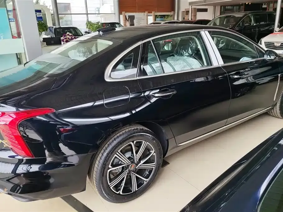 Hongqi H5 PHEV 2026 из CN, фото 10