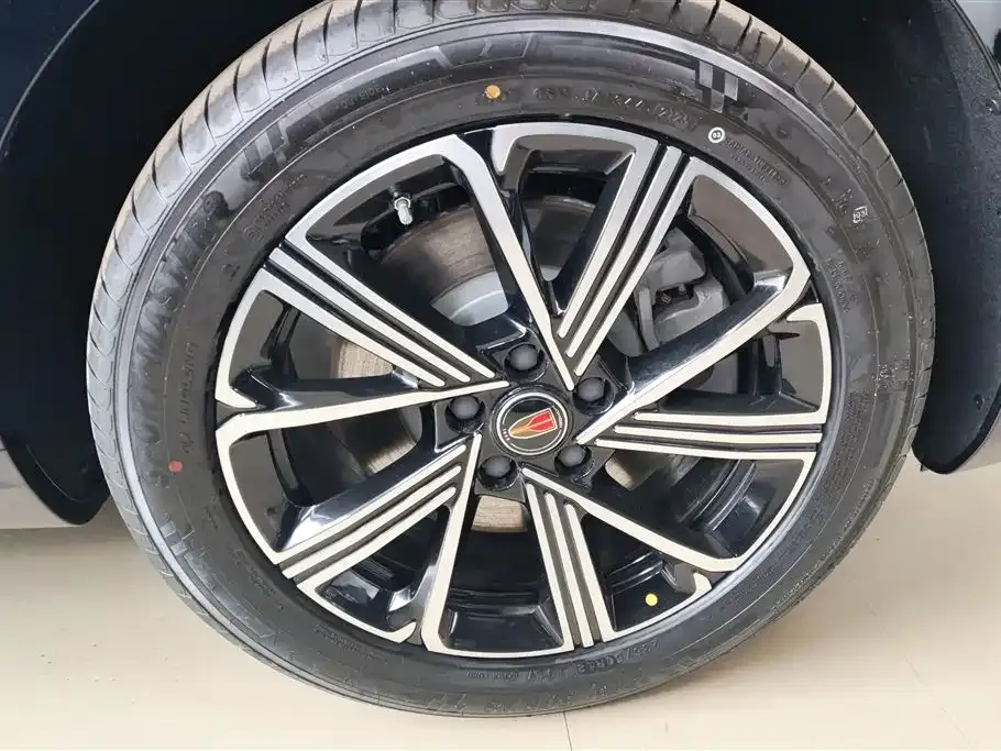 Hongqi H5 PHEV 2026 из CN, фото 6