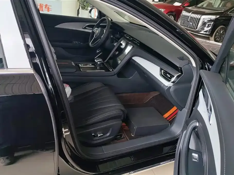 Hongqi H5 PHEV 2026 из CN, фото 7