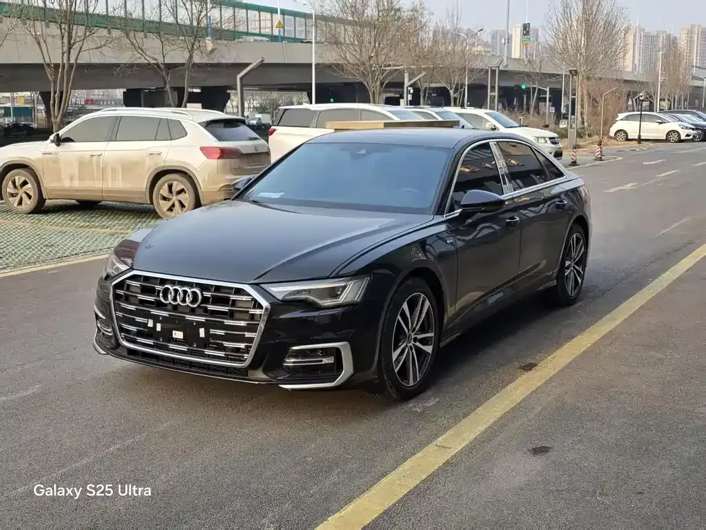 Audi A6L 2023 из CN, фото 1