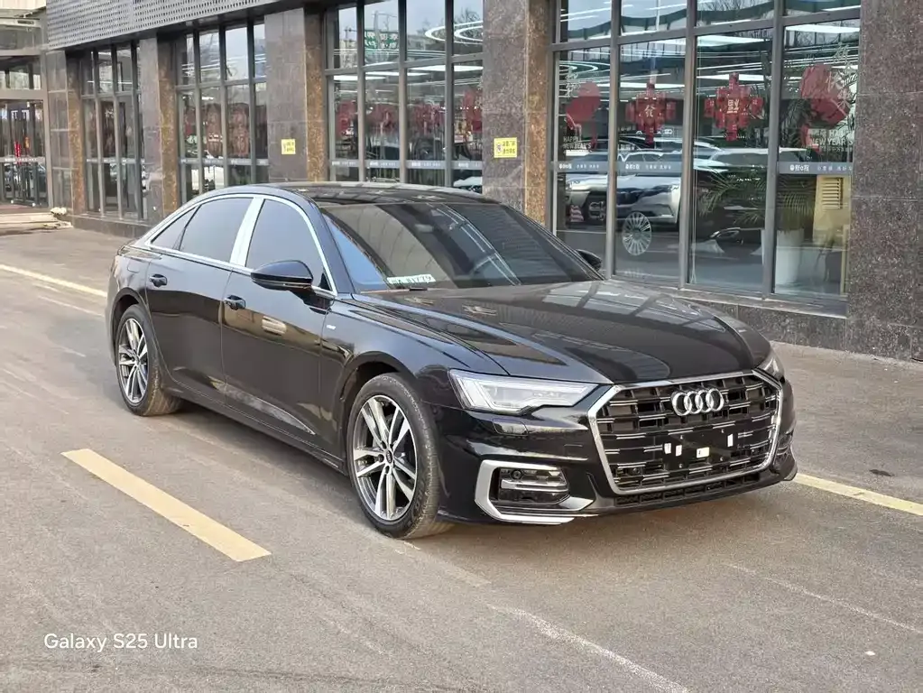 Audi A6L 2023 из CN, фото 4