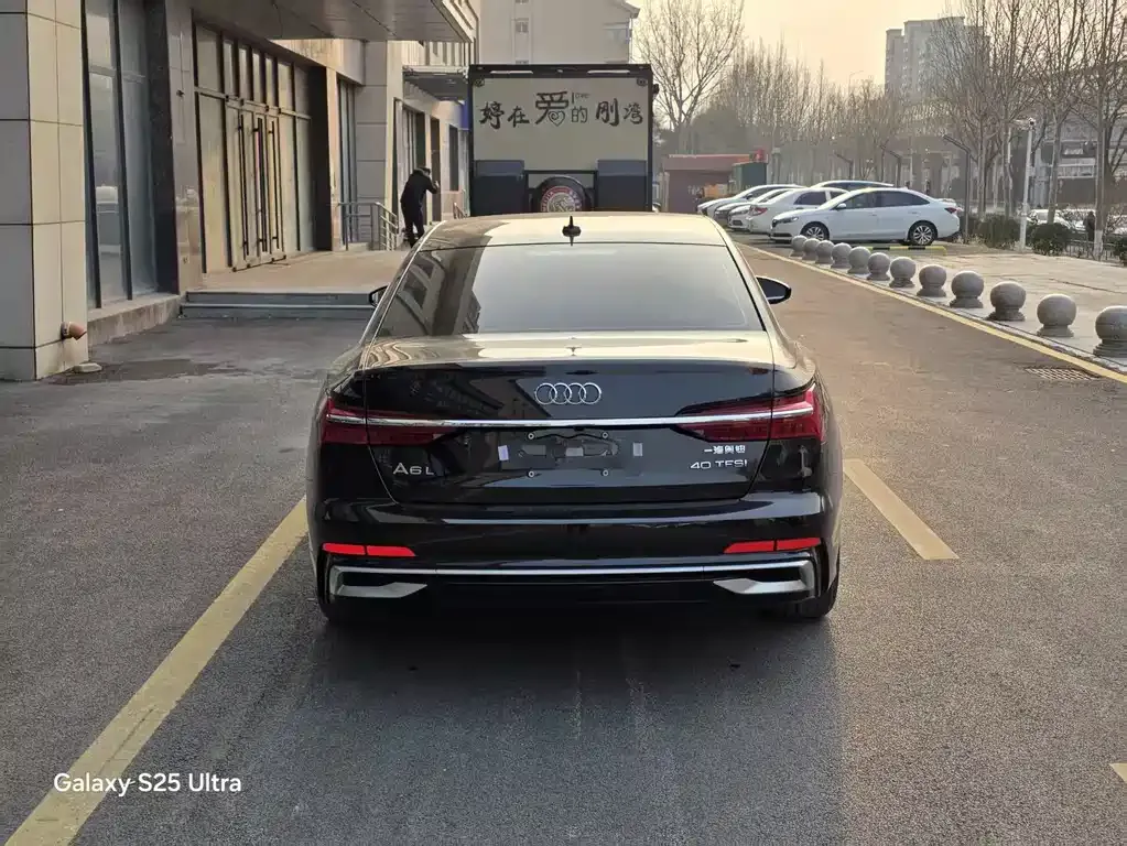 Audi A6L 2023 из CN, фото 8