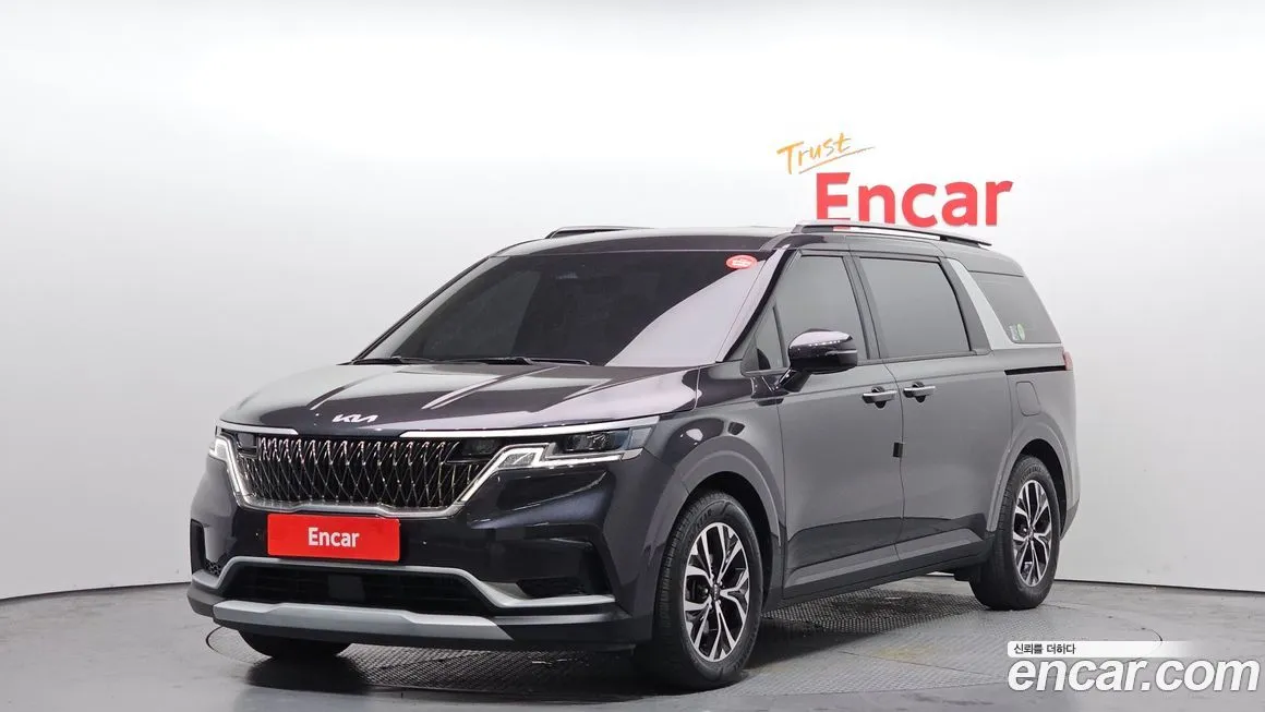 Kia Carnival 2023 из KR, фото 1