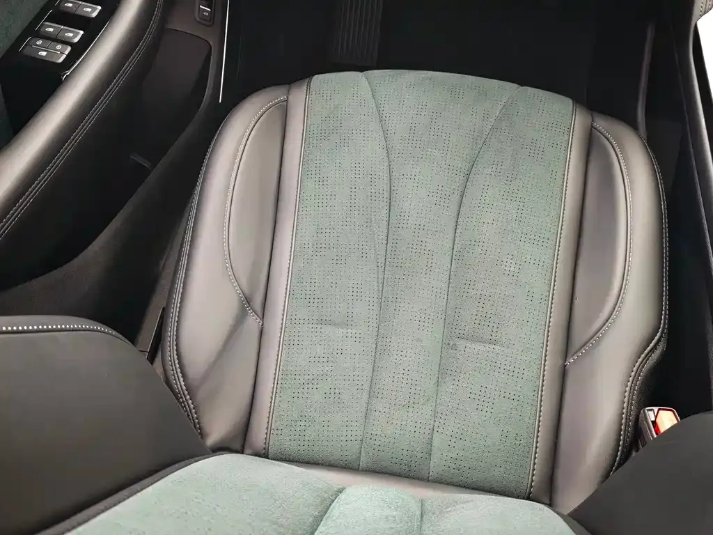 Geely Xingyue L 2023 из CN, фото 7