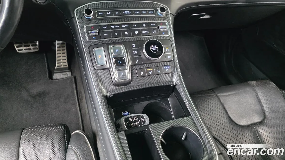 Hyundai Santafe 2021 из KR, фото 8