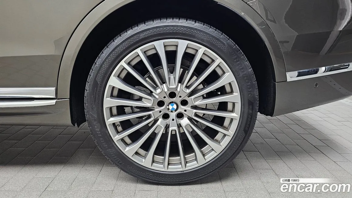 BMW X7 2023 из KR, фото 8