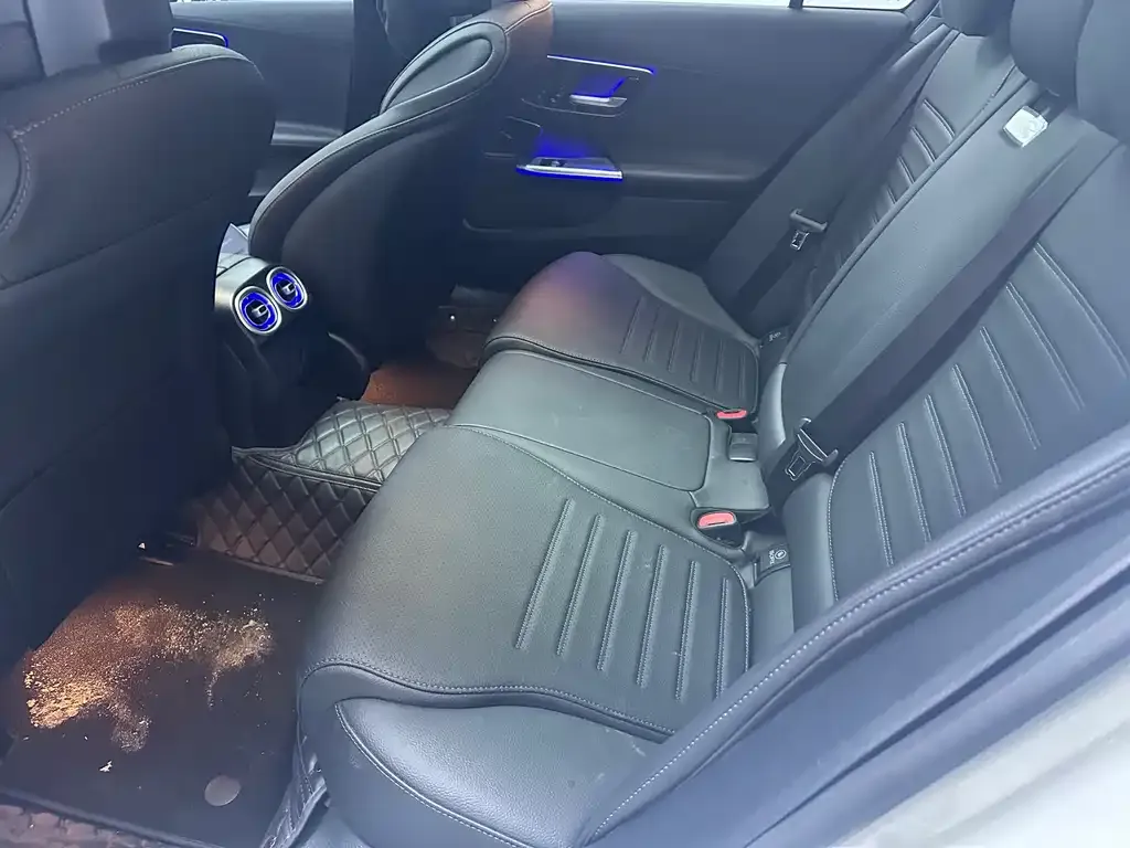 Mercedes-Benz C-Class 2025 из CN, фото 4
