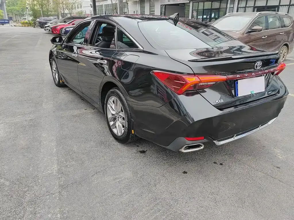 Toyota Avalon 2021 из CN, фото 3