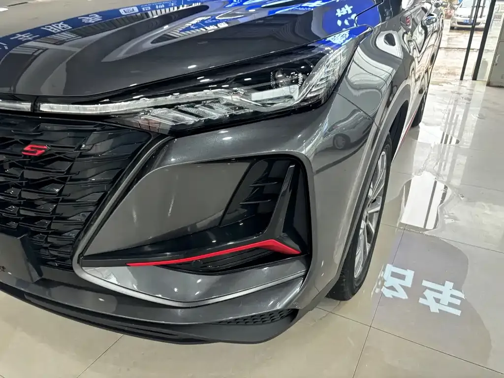 Changan CS75PLUS — фото 9