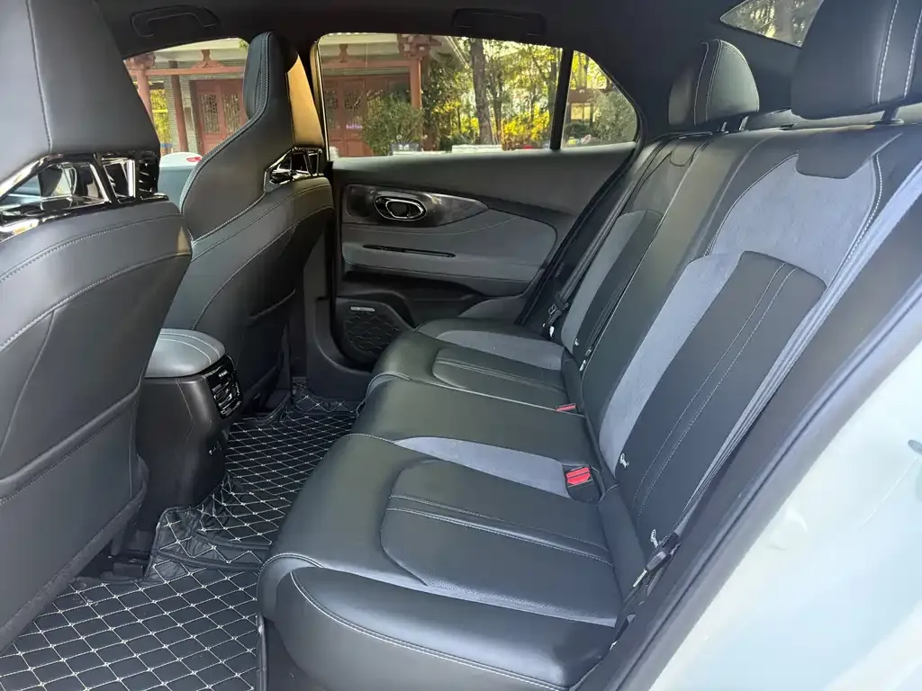 GAC Motor Shadow Leopard — фото 9