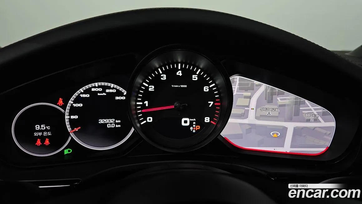 Porsche Panamera 2021 из KR, фото 10
