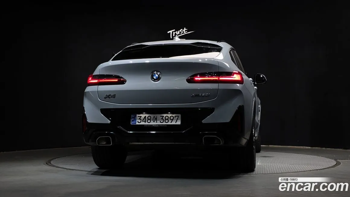 BMW X4 2025 из KR, фото 3