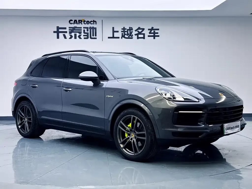 Porsche Cayenne Hybrid — фото 7
