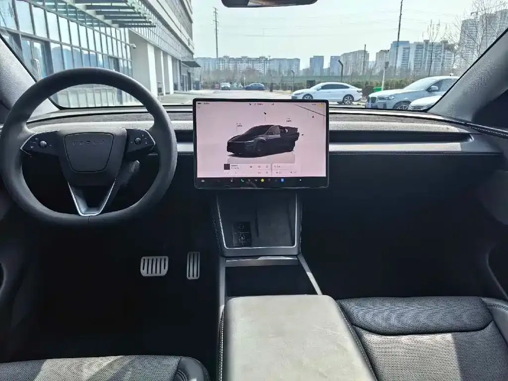 Tesla Model Y 2025 из CN, фото 7