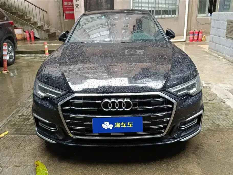 Audi A6L 2023 из CN, фото 9