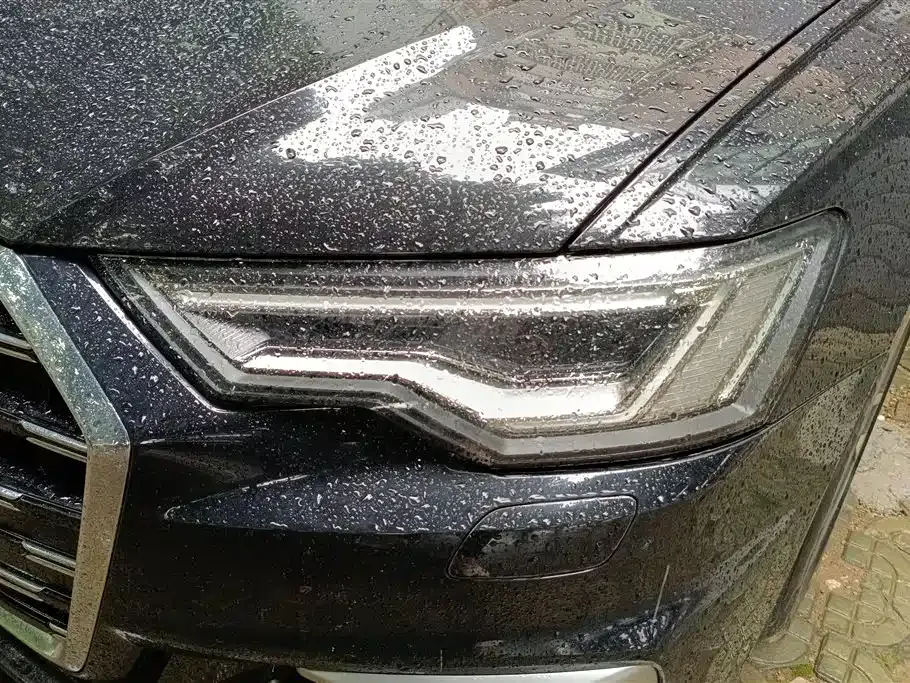 Audi A6L 2023 из CN, фото 10