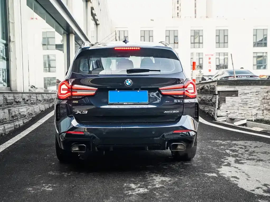 BMW X3 — фото 4