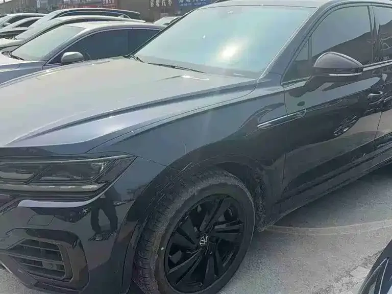 Volkswagen Touareg 2023 из CN, фото 1