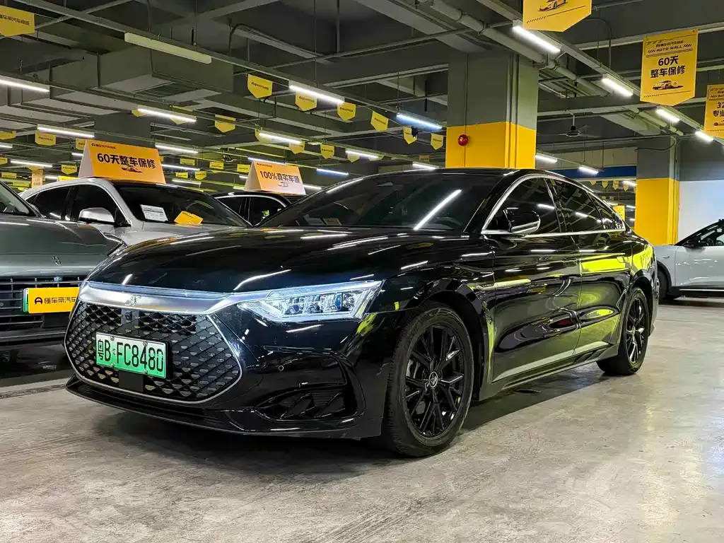 BYD Han — фото 1