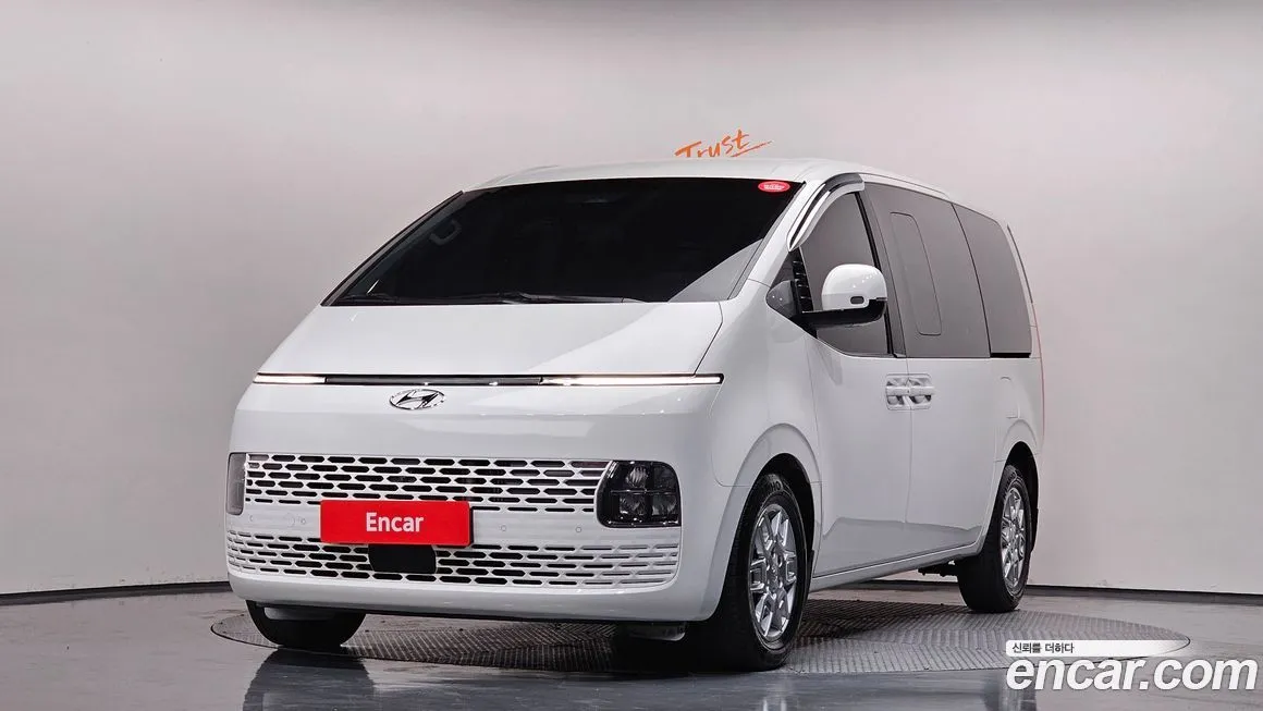 Hyundai Staria 2023 из KR, фото 1
